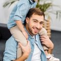 Haftpflichtversicherung und Familienleben: Wie sind Kinder im Versicherungsschutz abgedeckt?