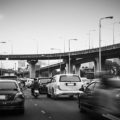 Verkehrsrechtsschutz: Wann lohnt sich die Absicherung für Autofahrer, Radfahrer und Fußgänger?