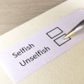 Berufsunfähigkeitsversicherung vs. staatliche Erwerbsminderungsrente: Unterschiede und Lücken