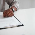 Wie funktioniert der Leistungsfall bei der Auslandskrankenversicherung?