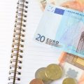 Kulturschock und Krankenversicherung: Unterstützung im Ausland für junge Deutsche