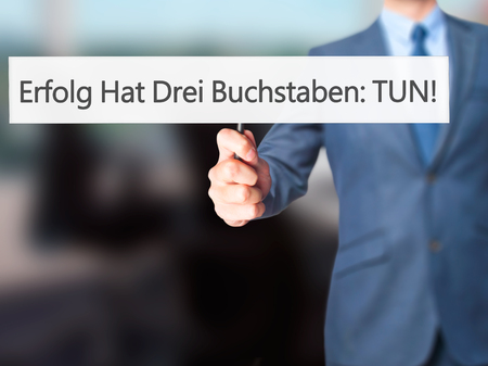Erfahrungsberichte: Haustierbesitzer aus Deutschland erzählen von ihren OP-Versicherungen
