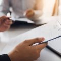 Auszahlung im Alter: Rentenzahlung, Kapitaloption und Vererbung bei Riester- und Rürup-Rente